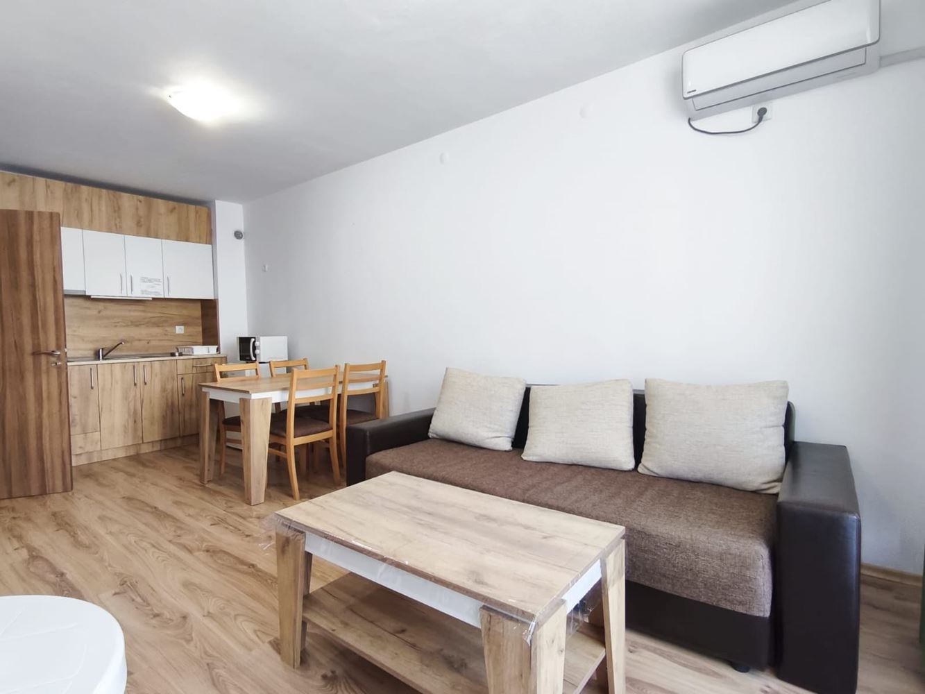 Przestronny apartament z jedną sypialnią w Aheloy – gotowy do zamieszkania, kilka kroków od morza