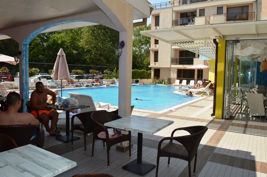Apartament z jedną sypialnią z panoramicznymi widokami i doskonałą lokalizacją w Słonecznym Brzegu