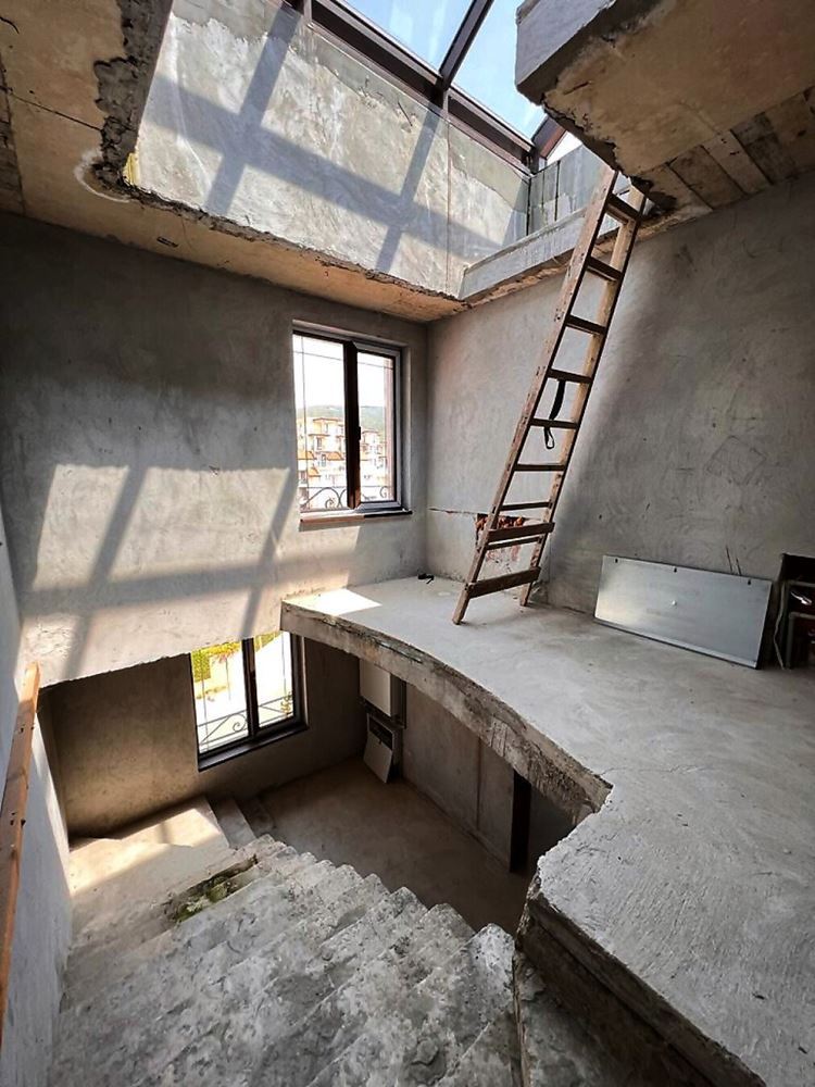 Maisonette na trzech poziomach z panoramicznym widokiem na morze, prywatną sauną i ogromnym tarasem w Sweti Włas