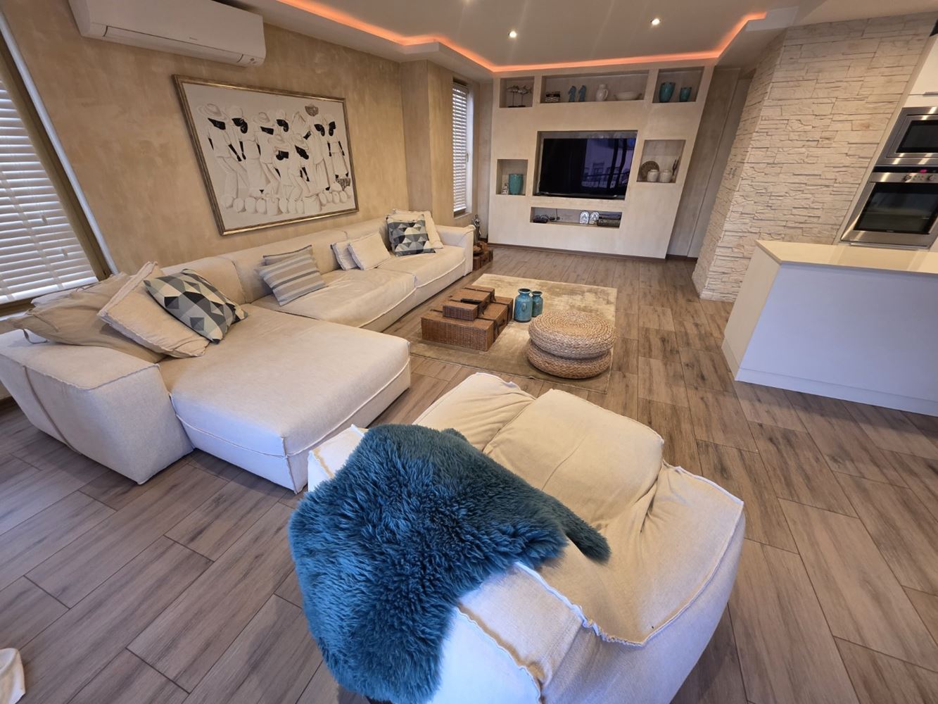 Nessebar: luksusowe mieszkanie z dwiema sypialniami i panoramicznym widokiem na morze – 183 m² przestrzeni, komfortu i stylu