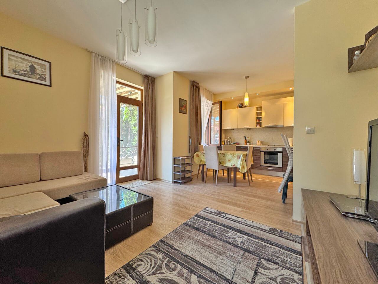 Apartament z jedną sypialnią na pierwszej linii w kompleksie premium w Sveti Vlas