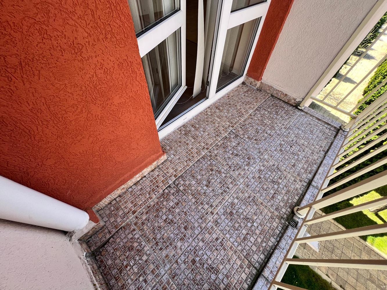 Przestronne i w pełni umeblowane studio w Słonecznym Brzegu – gotowe do zamieszkania lub inwestycji