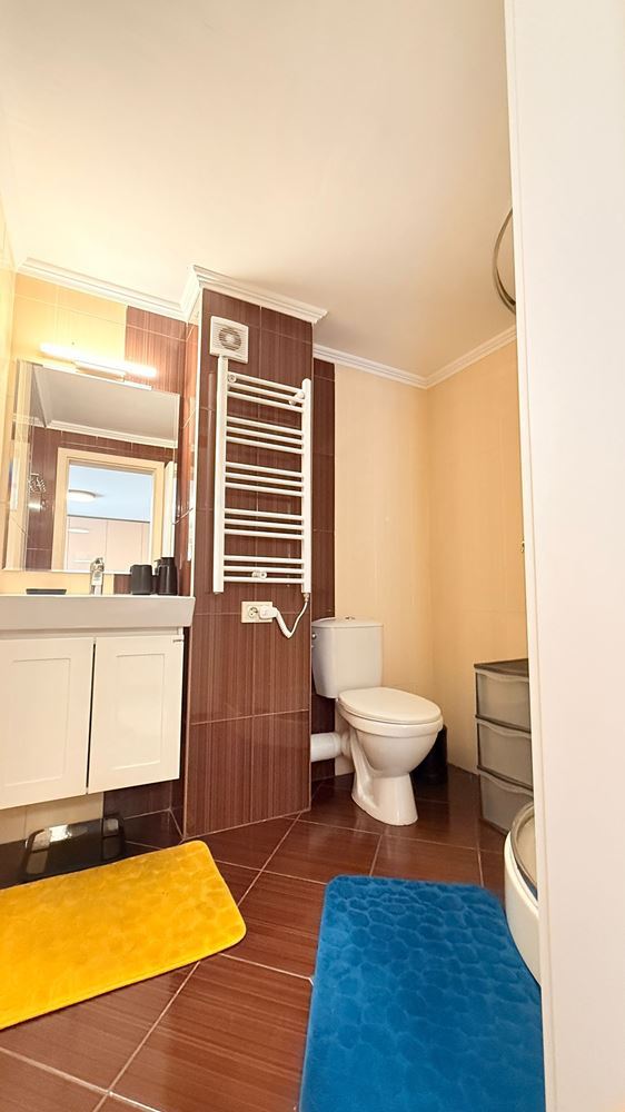 Luksusowy apartament dwupoziomowy z trzema sypialniami w sercu Słonecznego Brzegu – przestrzeń, styl i komfort na dwóch poziomach