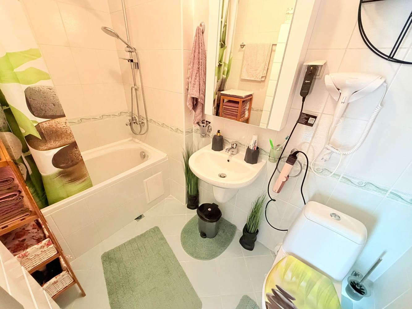 Luksusowy apartament z dwiema sypialniami i widokiem na basen w Aheloy – w pełni umeblowany i gotowy do zamieszkania