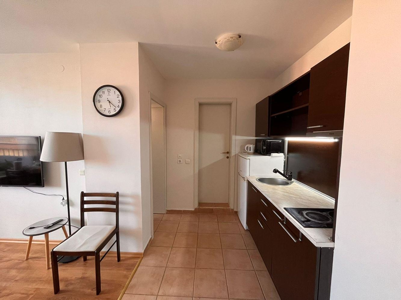 Dwupokojowe mieszkanie w Słonecznym Brzegu – komfort, spokój i zielone otoczenie w pięknym kompleksie