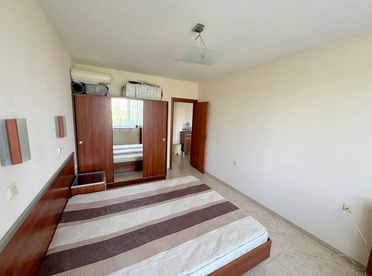 Apartament z widokiem na morze w Sveti Vlas – idealny wybór na wypoczynek i inwestycję zaledwie kilka kroków od morza