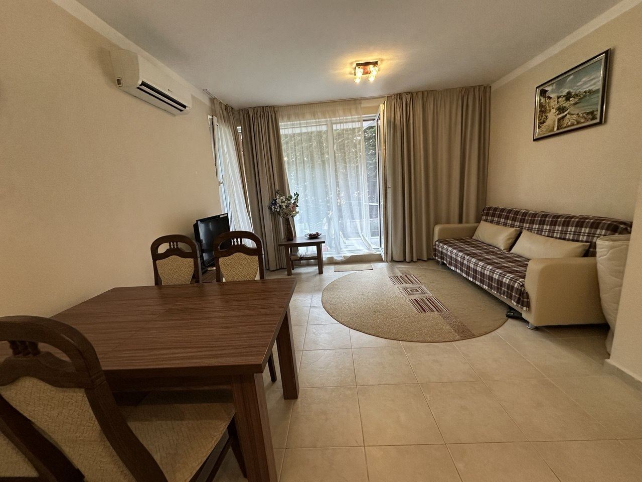 Apartament z jedną sypialnią z pięknym widokiem w Pomorie – przytulny dom nad brzegiem morza