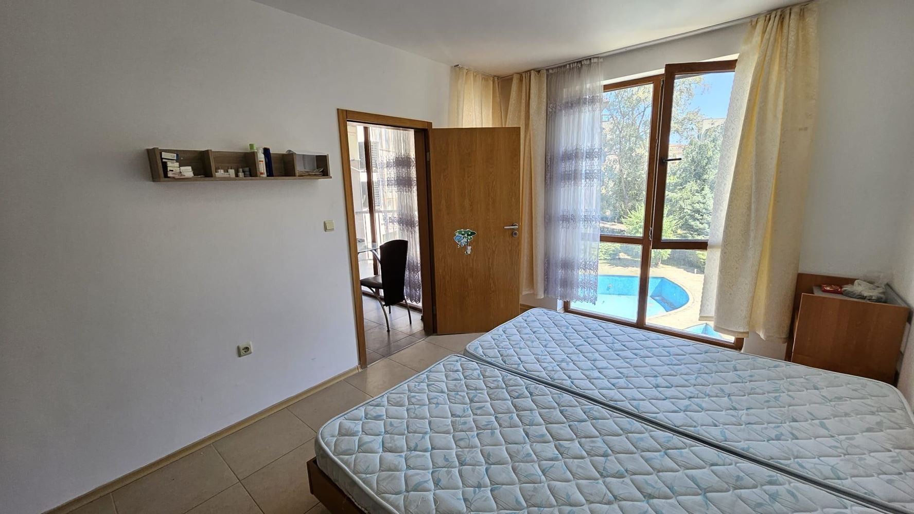 Apartament w kompleksie w Słonecznym Brzegu z basenem, restauracją i niską opłatą za utrzymanie