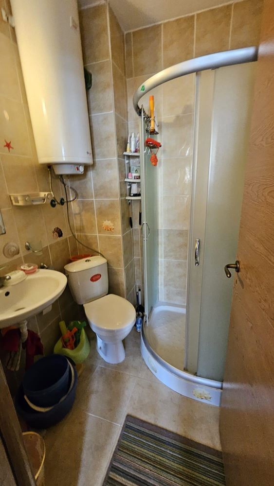 Nowoczesne mieszkanie z jedną sypialnią w zamkniętym kompleksie z basenami i atrakcjami wodnymi w rejonie Słonecznego Brzegu