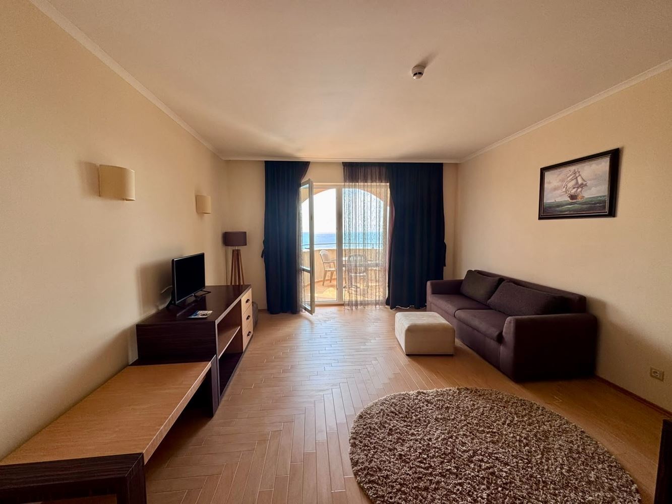 Apartament z jedną sypialnią w pierwszej linii z panoramicznym widokiem na morze w Słonecznym Brzegu