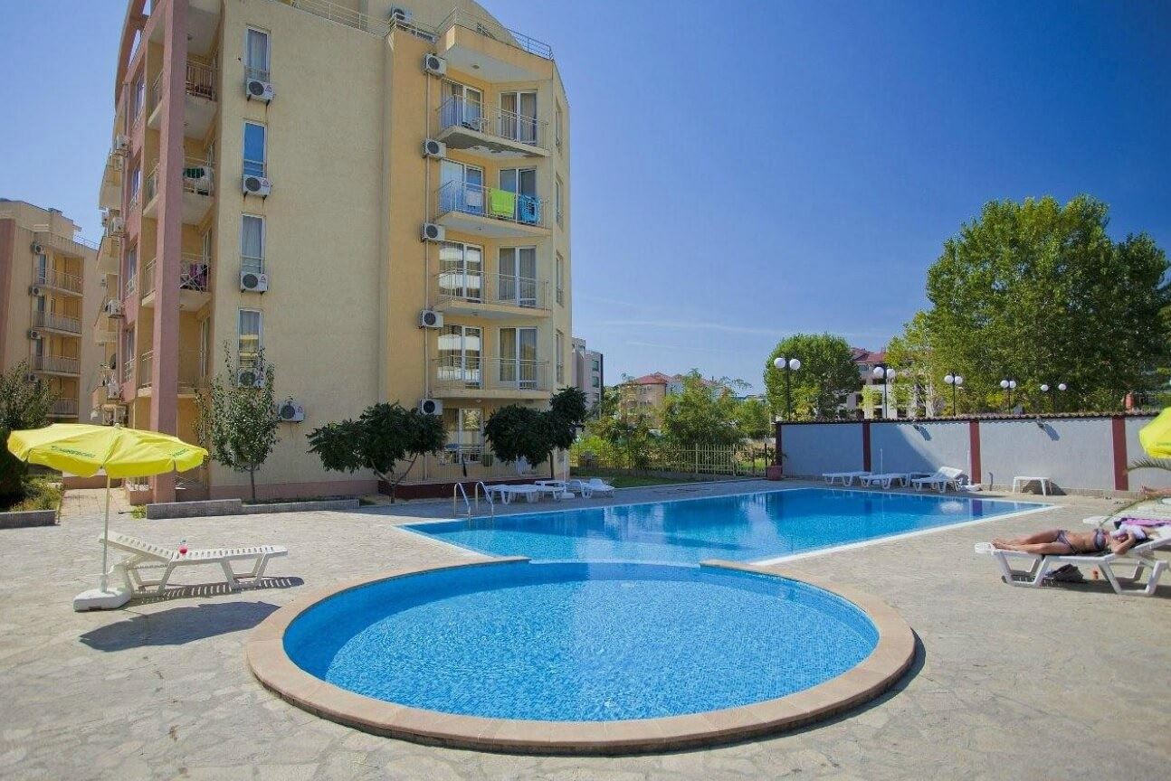 Apartament z jedną sypialnią 300 metrów od plaży w Słonecznym Brzegu – w pełni umeblowany i gotowy do zamieszkania