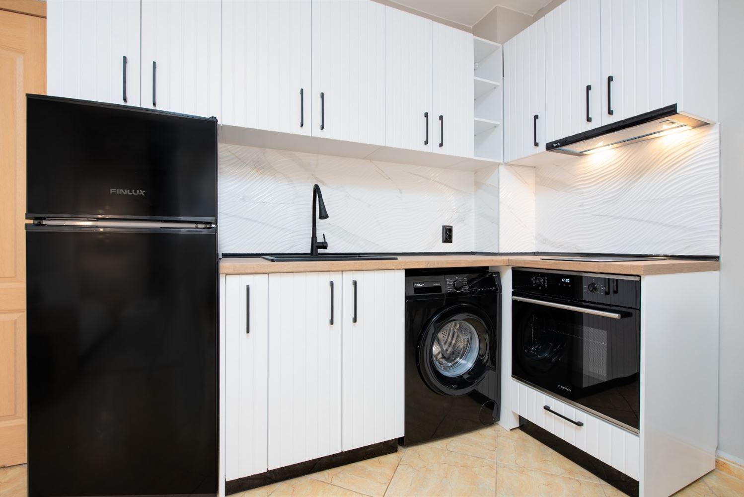 Stylowo wyremontowane mieszkanie z dwiema sypialniami w zadbanym kompleksie w Słonecznym Brzegu – komfort, spokój i doskonała lokalizacja