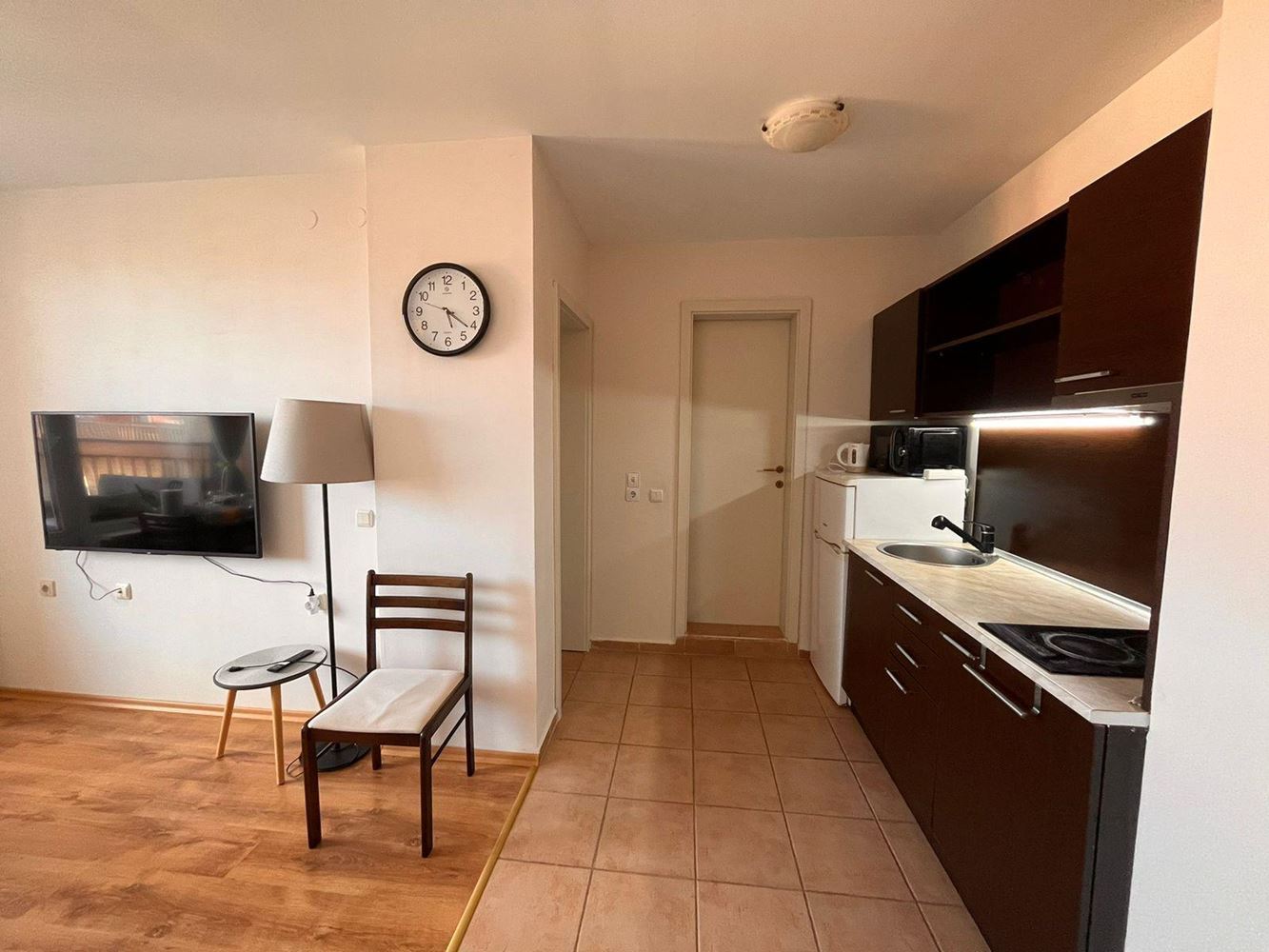 Dwupokojowe mieszkanie w Słonecznym Brzegu – komfort, spokój i zielone otoczenie w pięknym kompleksie