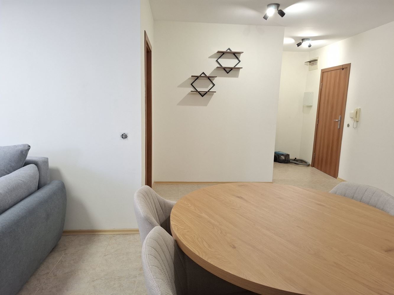 Przytulny apartament z jedną sypialnią w centrum Rawdy – kilka minut od plaży