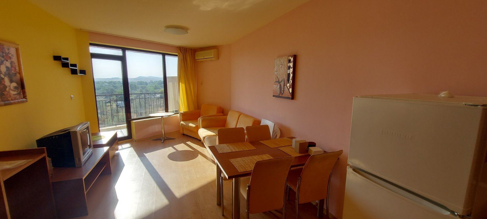 Przestronny apartament z jedną sypialnią w kompleksie z basenem i doskonałymi udogodnieniami w Słonecznym Brzegu