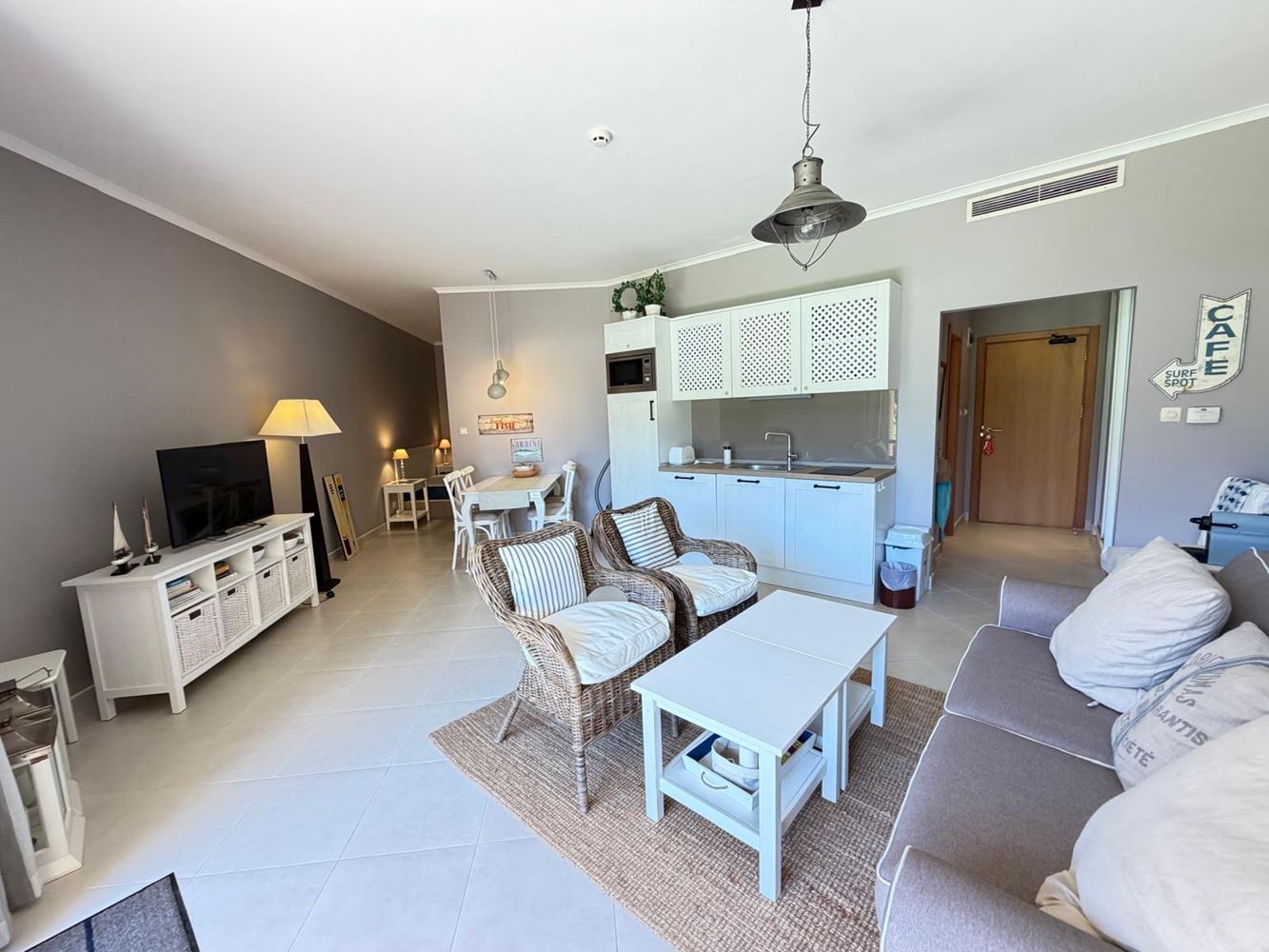 Apartament z jedną sypialnią z bezpośrednim wyjściem do basenu w Słonecznym Brzegu – luksus, przestrzeń i najwyższej klasy udogodnienia