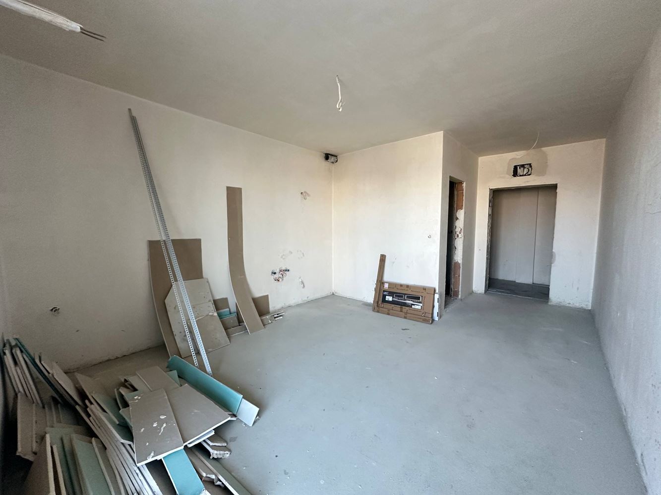 Nowe studio na parterze 200 metrów od plaży w Nessebarze – komfort, styl i doskonała lokalizacja