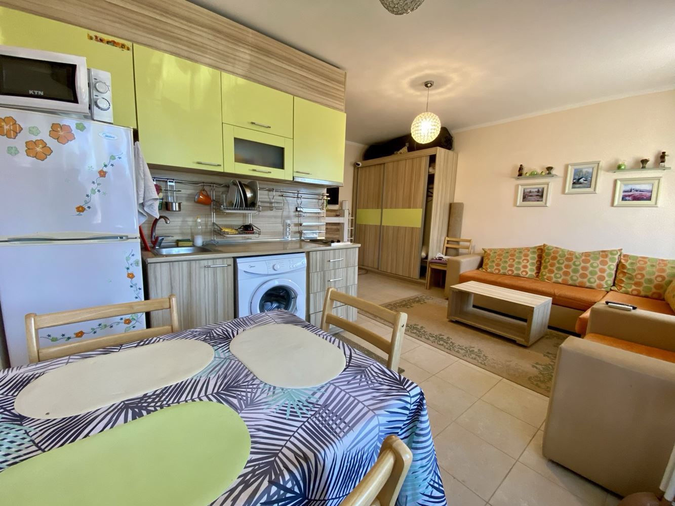 Doskonała inwestycja – przestronne studio gotowe do zamieszkania blisko Słoneczny Brzeg