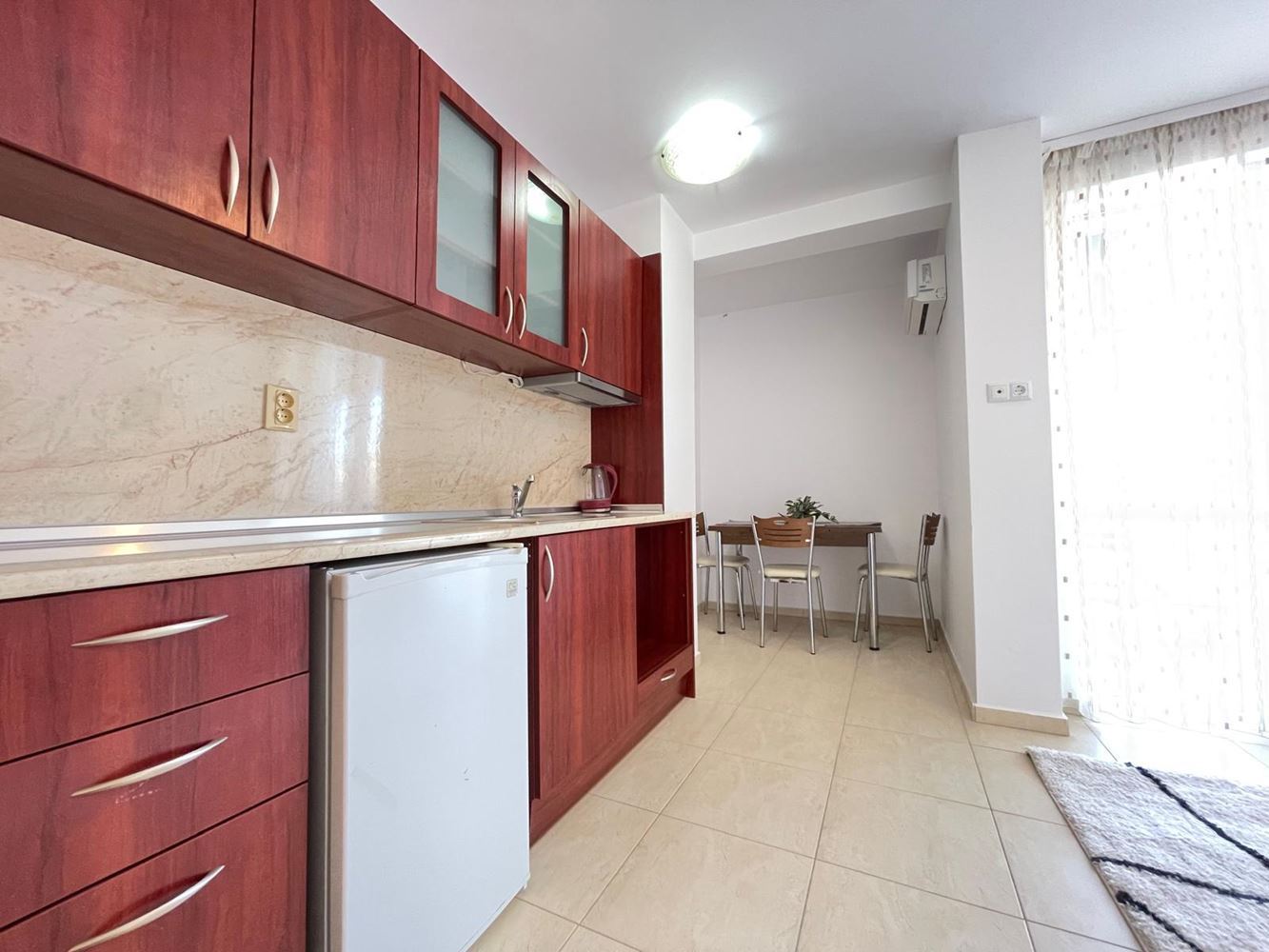 Stylowe umeblowane studio w całorocznym kompleksie w Słonecznym Brzegu, 400 metrów od plaży