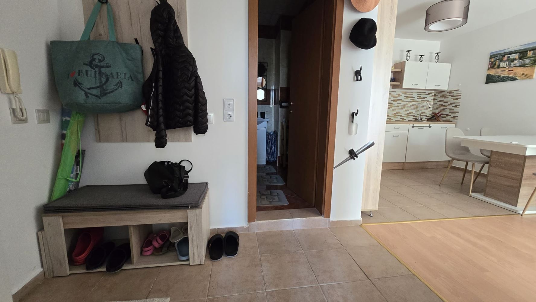 Stylowy apartament z jedną sypialnią w elitarnym kompleksie w Świętym Własie – komfort, spokój i całoroczna wygoda