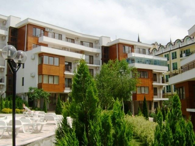 Panoramiczny apartament z dwiema sypialniami kilka metrów od plaży w Elenite z niesamowitym widokiem na zatokę