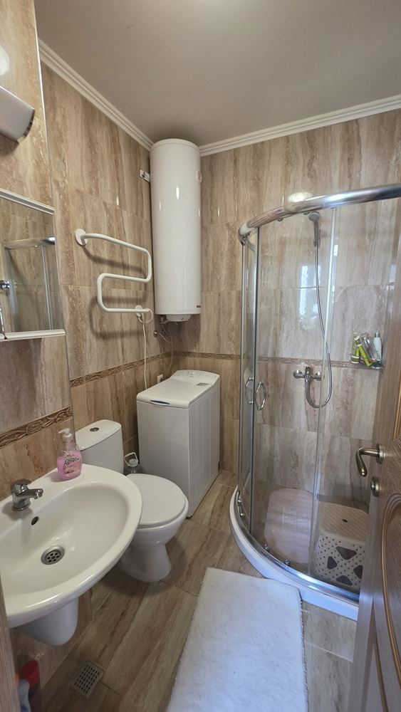 Apartament z jedną sypialnią w otoczeniu zieleni i komfortu w Słonecznym Brzegu – doskonała inwestycja i przytulny dom wakacyjny