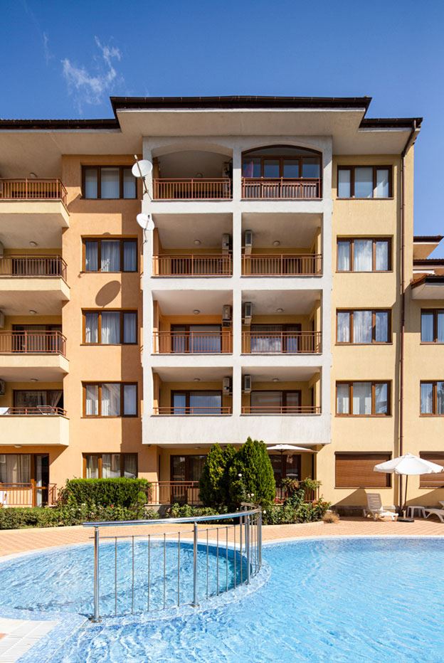 Przytulność i funkcjonalność – mieszkanie z jedną sypialnią w kompleksie w Sunny Beach