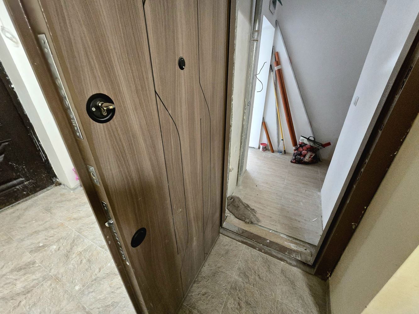 Nowe studio z prywatnym ogródkiem – idealne miejsce nad morzem w dzielnicy Cherno More, Nessebar