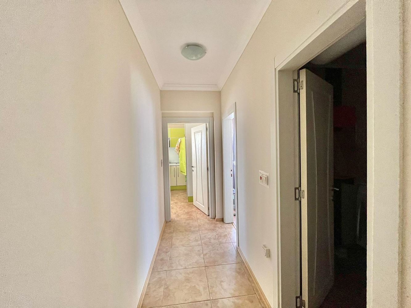 Przestronny apartament z dwiema sypialniami i widokiem na morze w Rawdzie
