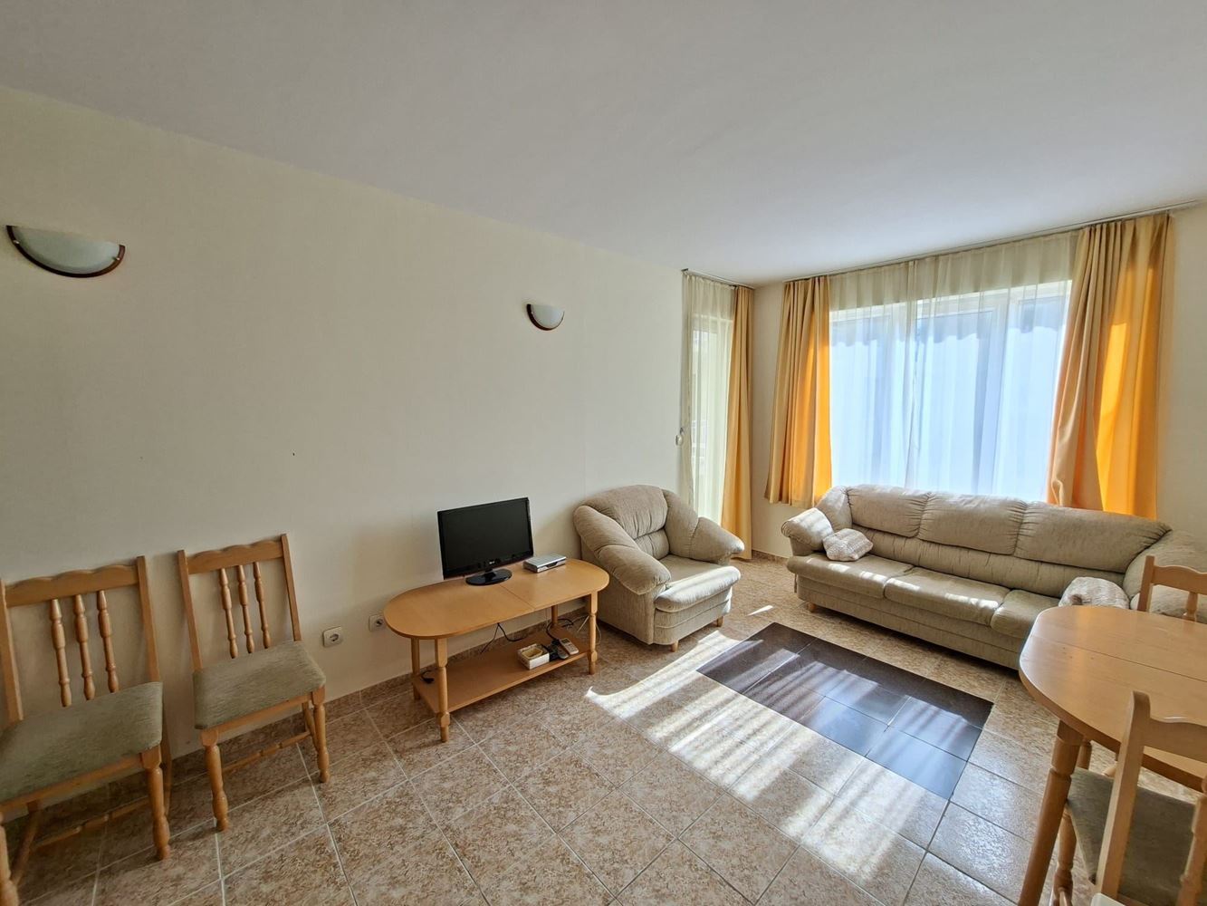 Apartament z jedną sypialnią 300 metrów od morza w Rawdzie – doskonała inwestycja i komfort dla całej rodziny