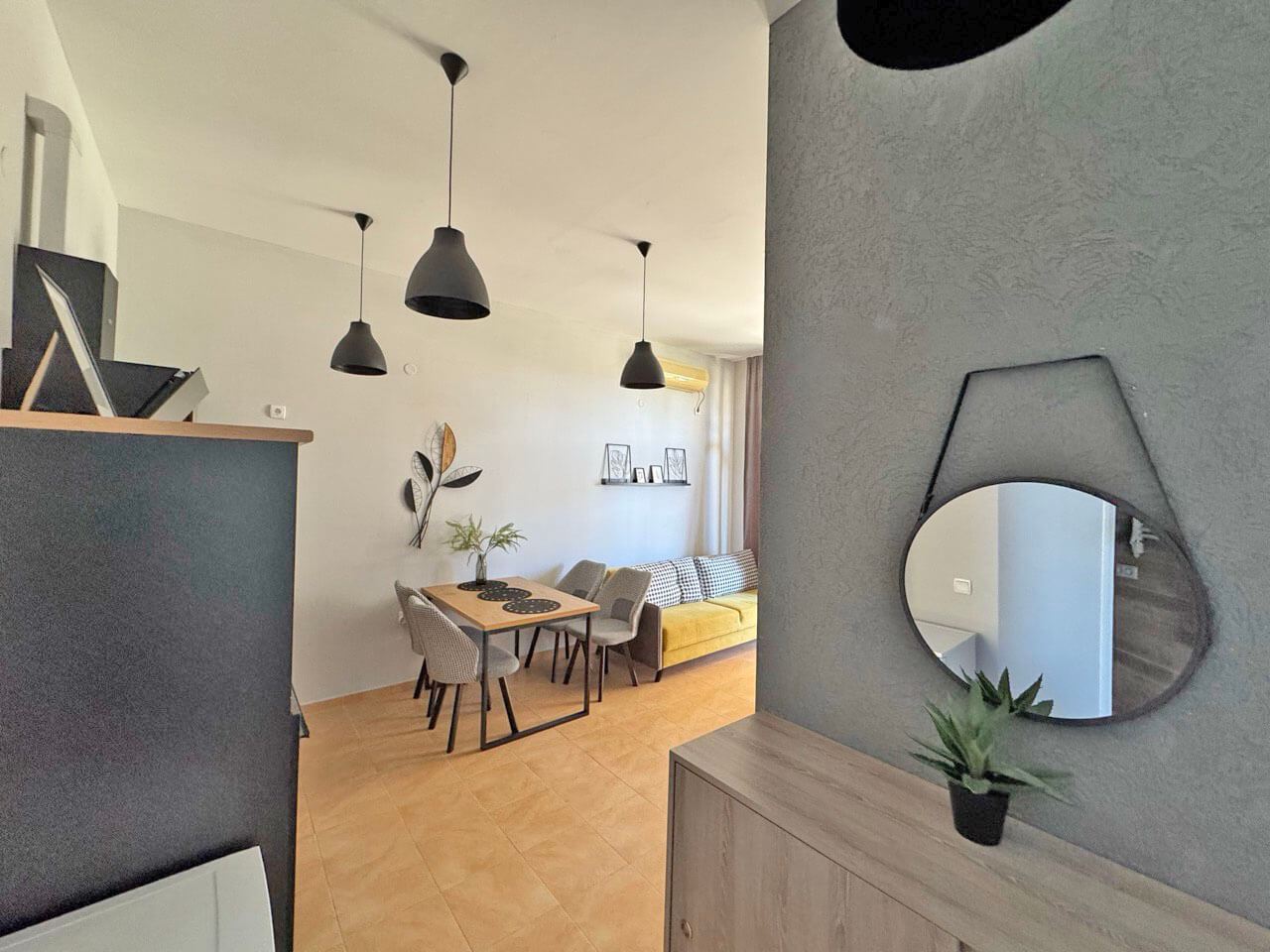  Apartament jednopokojowy w Świętym Własie – komfort, przytulność i w pełni umeblowane mieszkanie w prestiżowym kompleksie