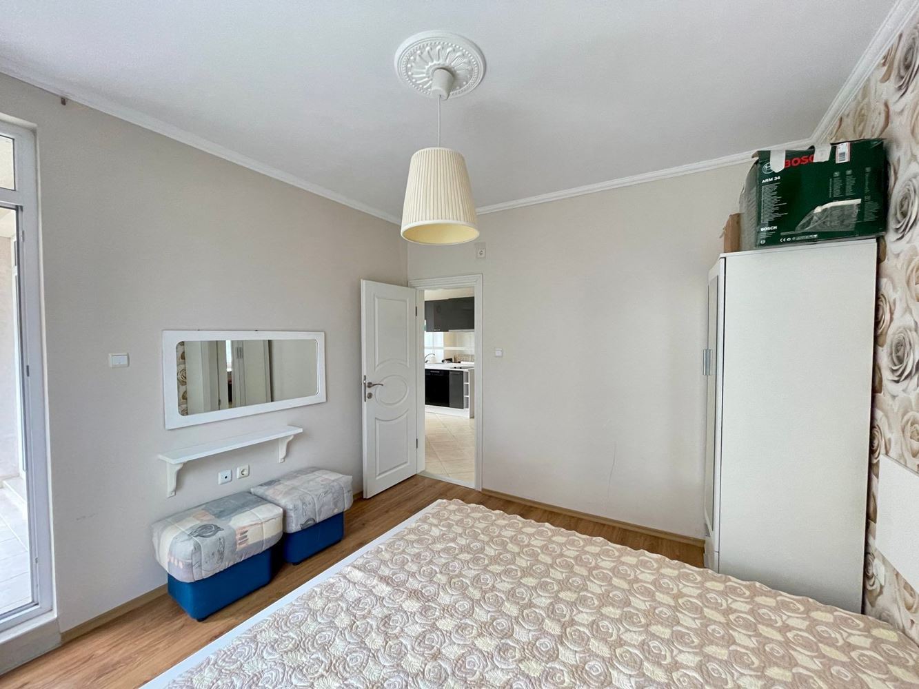 Przytulny apartament z jedną sypialnią i widokiem na basen w spokojnym kompleksie w Słonecznym Brzegu
