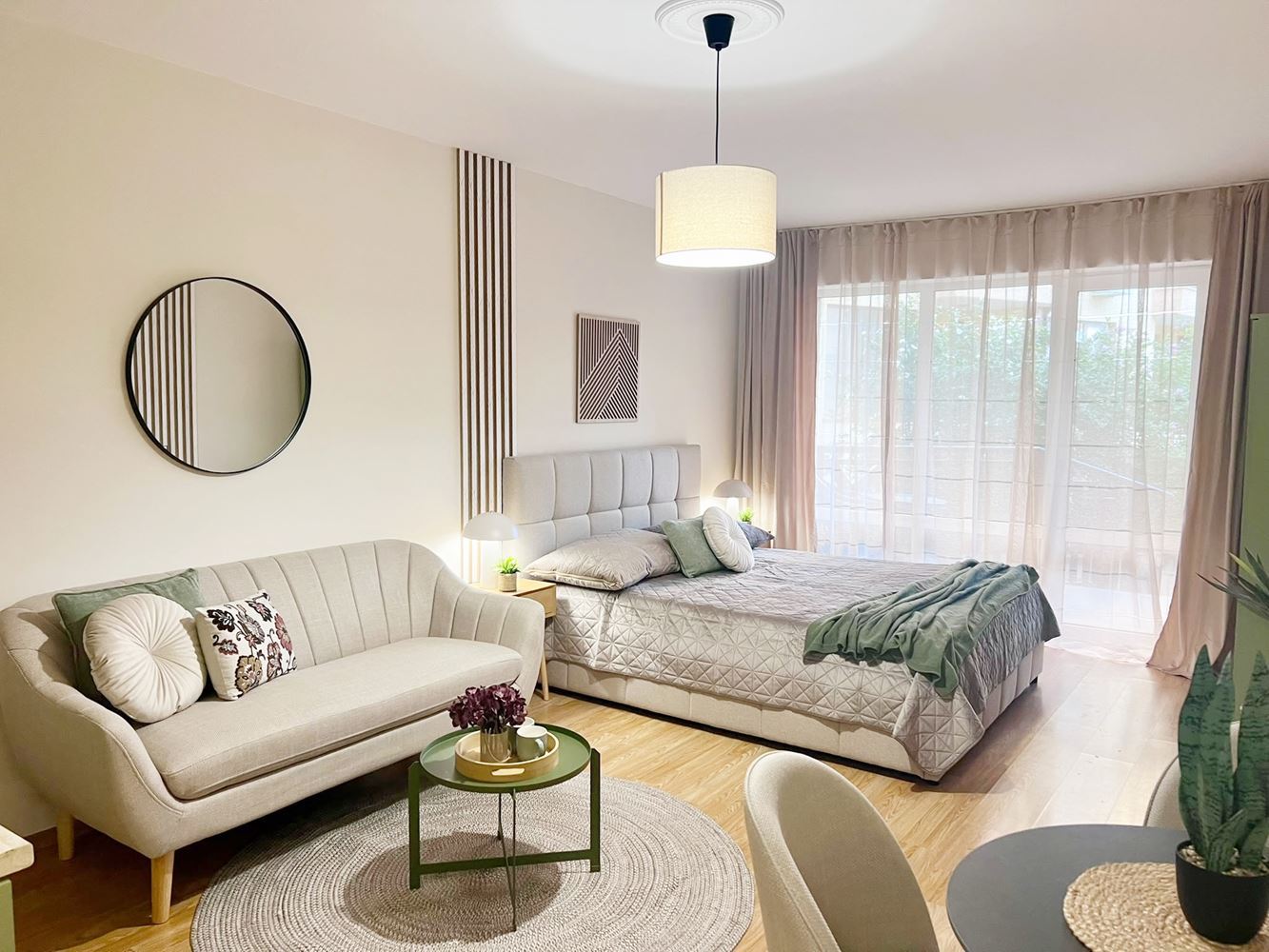 Studio z designerskim remontem w Świętym Własie – zaledwie 200 m od morza