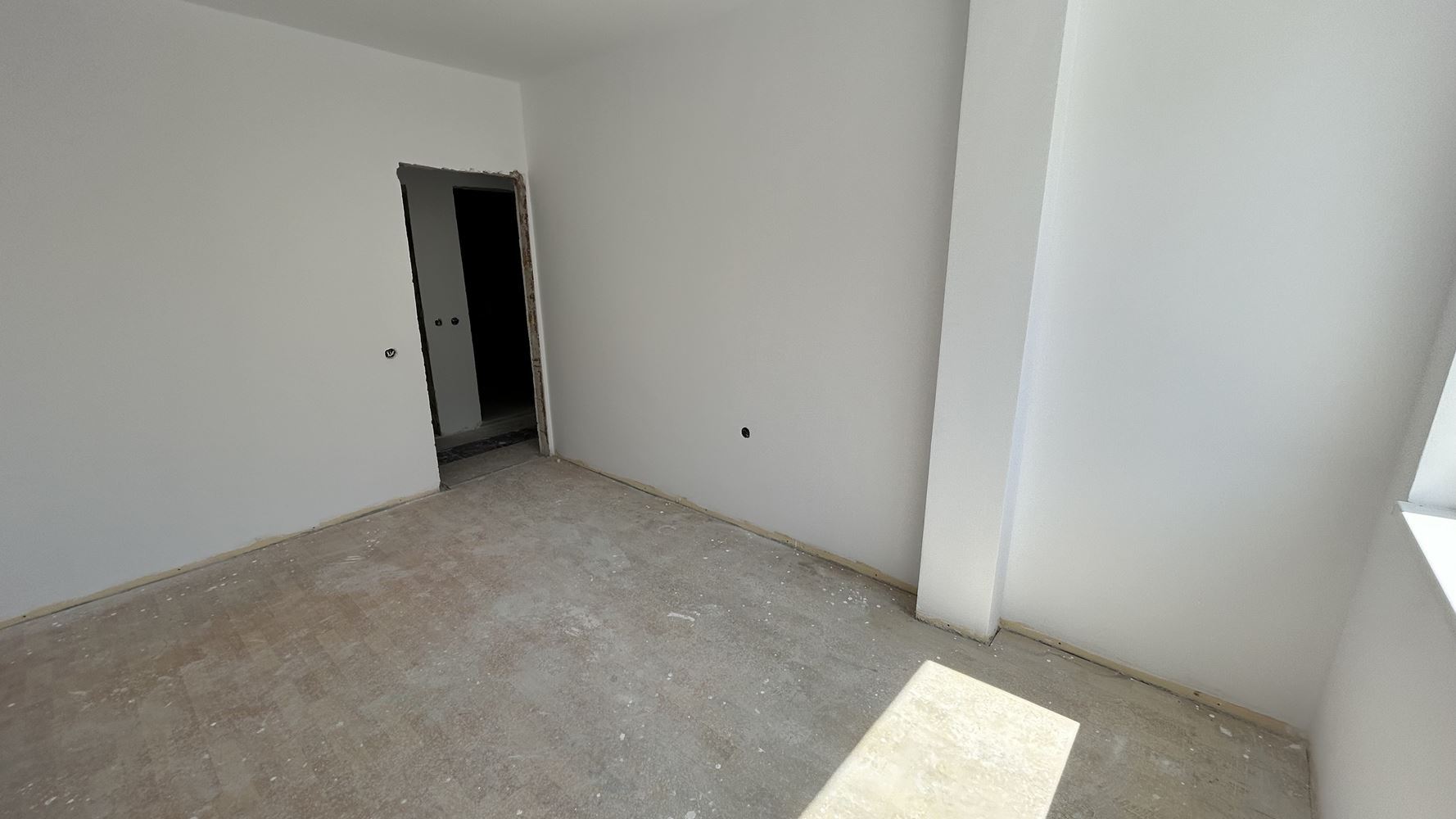 Mieszkanie z dwiema sypialniami z południową ekspozycją w pierwszej linii brzegowej – przestrzeń, komfort i doskonała inwestycja