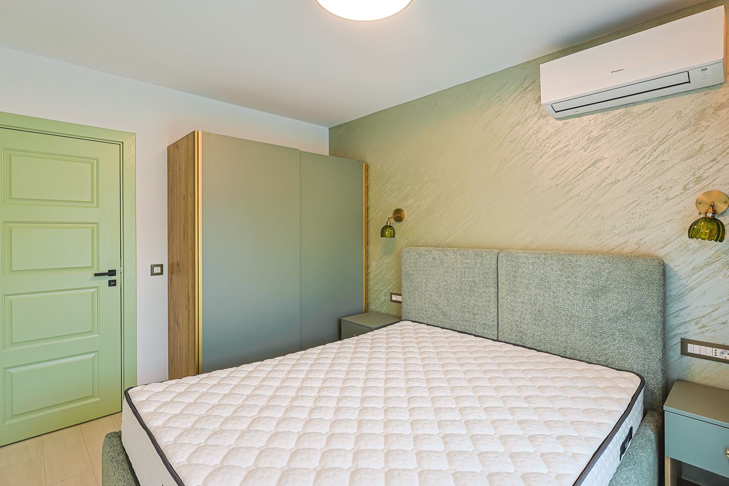 Apartament z dwiema sypialniami i panoramicznym widokiem na morze w spokojnym, zielonym kompleksie w Słonecznym Brzegu
