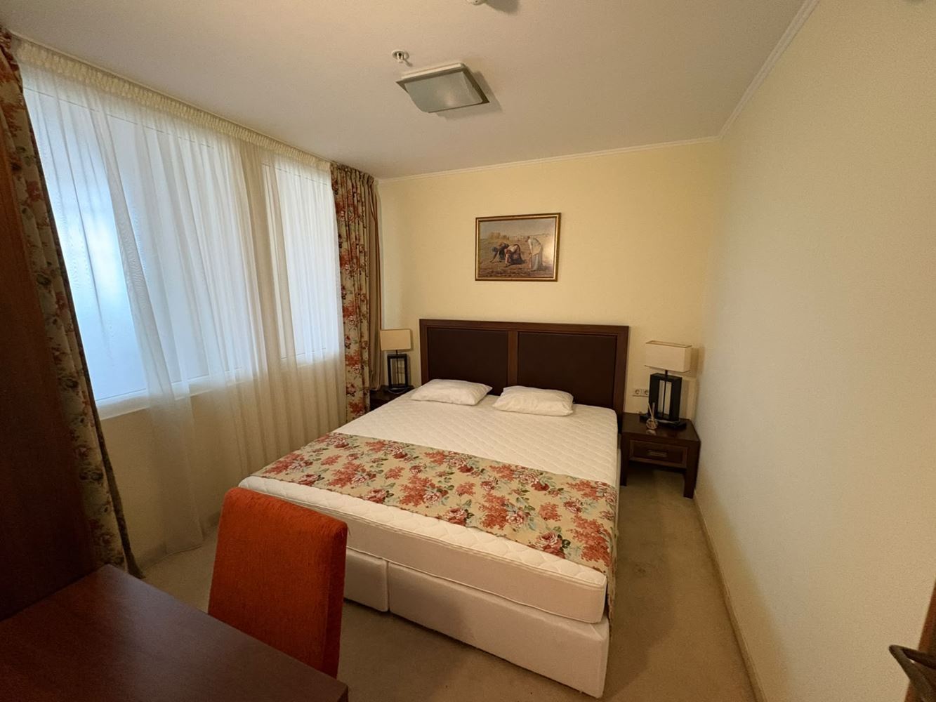 Luksusowy apartament z jedną sypialnią z widokiem na morze w pierwszej linii w Pomorie – prestiżowa nieruchomość z wyjątkowymi udogodnieniami