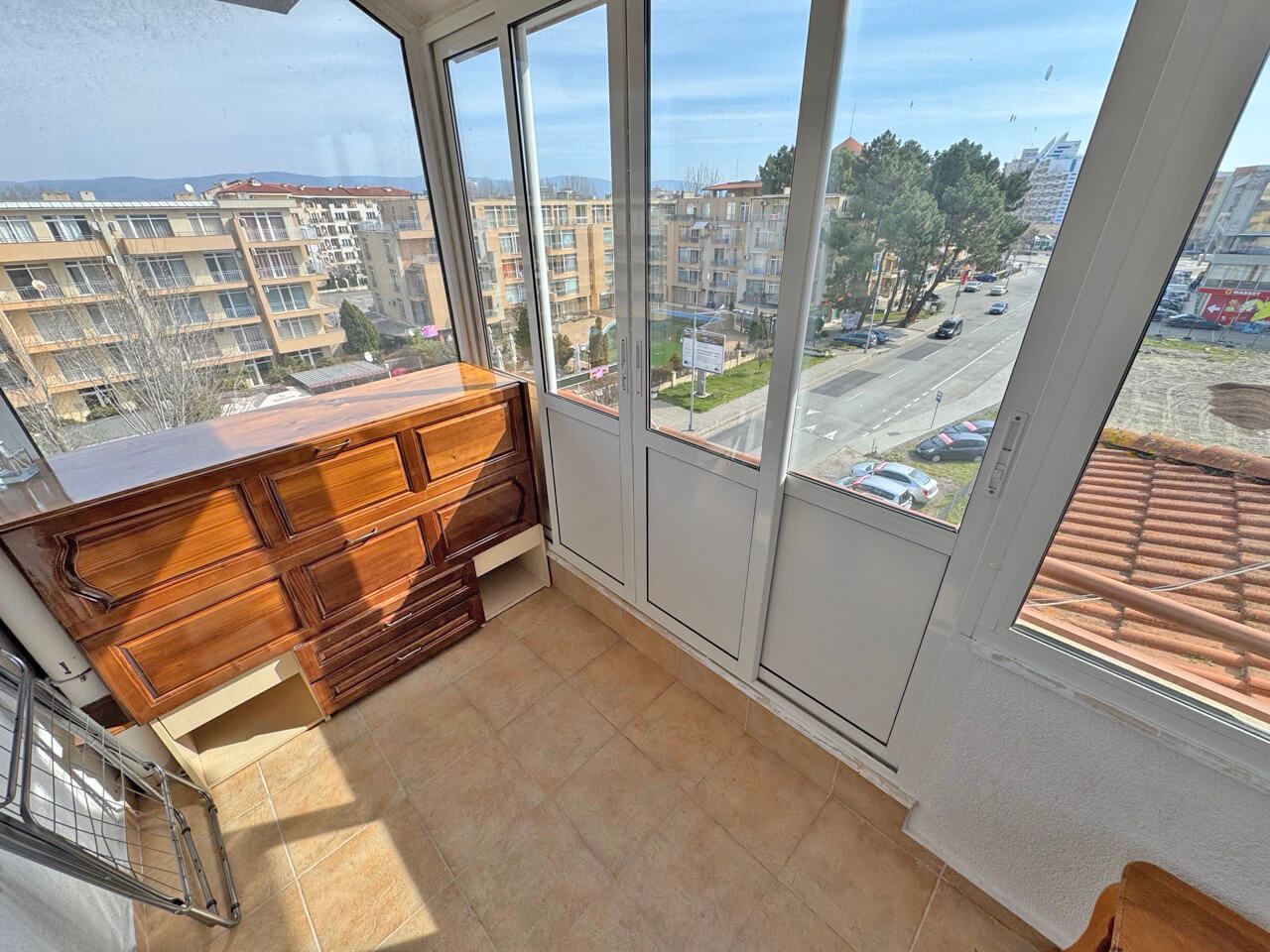 Przytulność i funkcjonalność – mieszkanie z jedną sypialnią w kompleksie w Sunny Beach