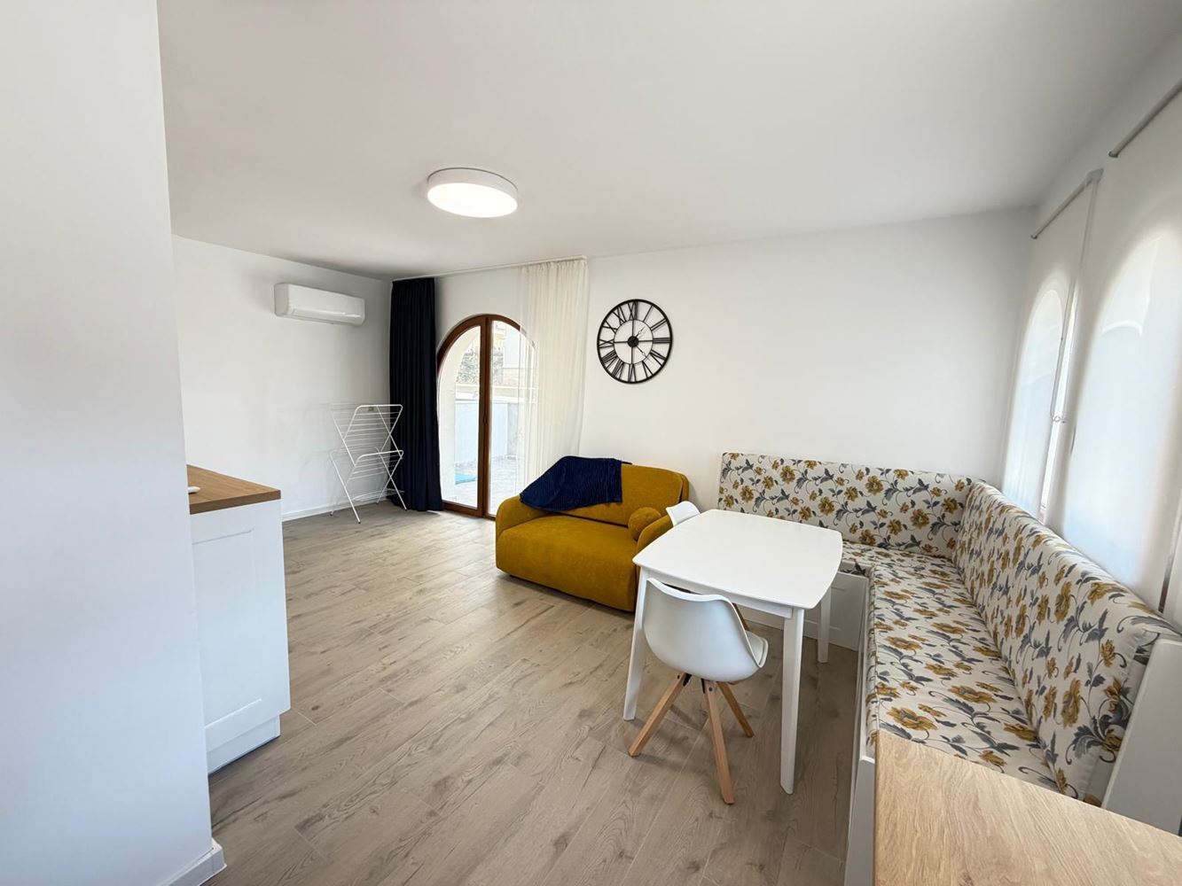 Apartament z jedną sypialnią w spokojnej okolicy pośród natury w rejonie Słonecznego Brzegu