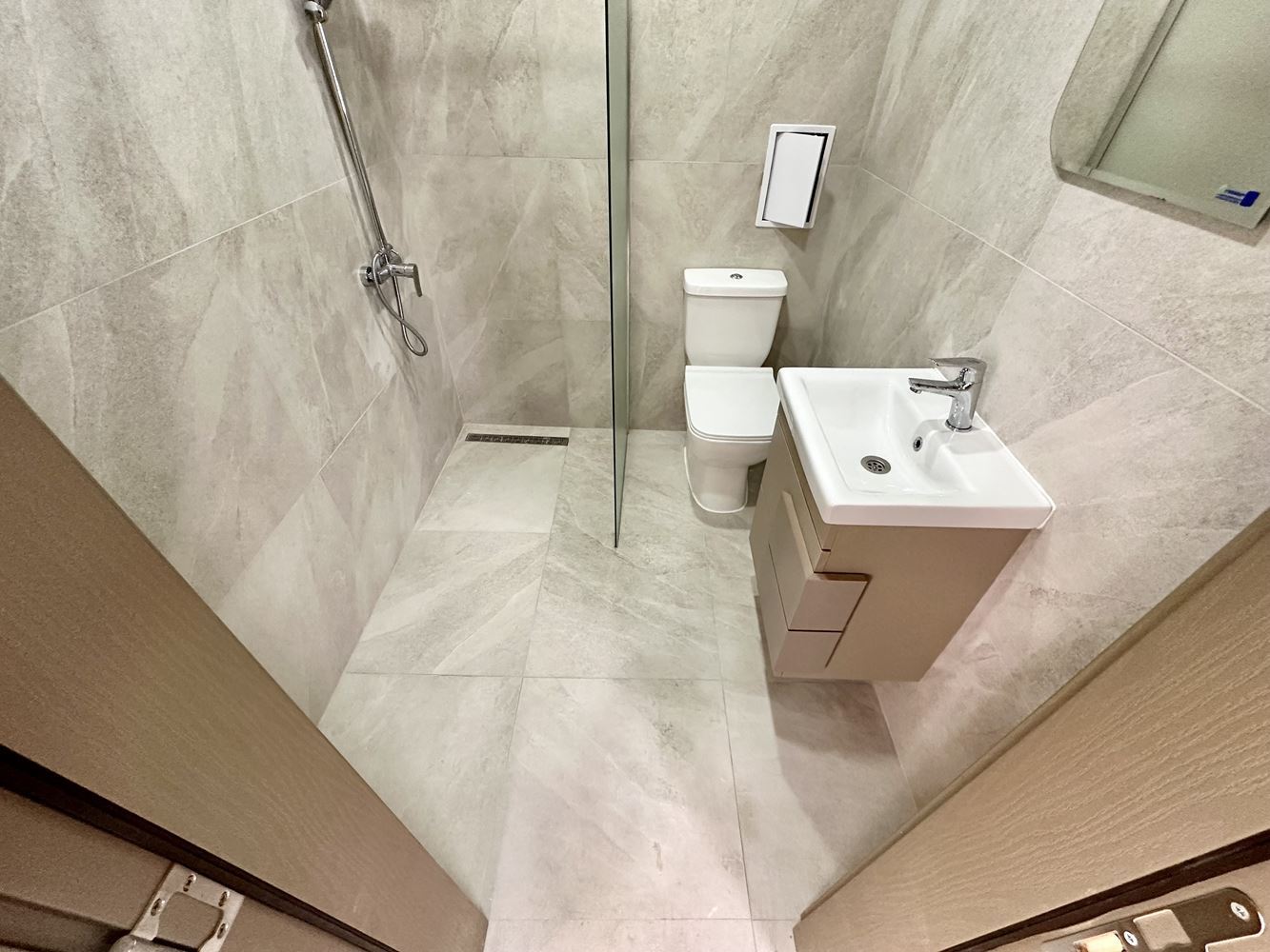 Przytulne mieszkanie z jedną sypialnią z widokiem na basen i tereny zielone w Słonecznym Brzegu – gotowe do użytku