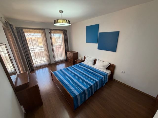 Dwupokojowy apartament na pierwszej linii z widokiem na morze w Aheloy