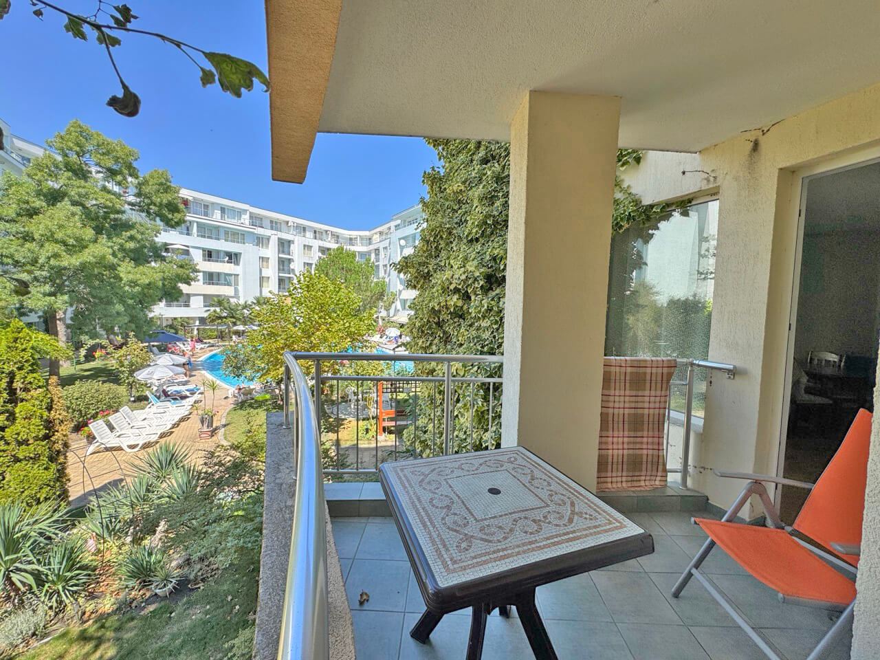Apartament z jedną sypialnią z widokiem na basen, 100 m od plaży w Słonecznym Brzegu