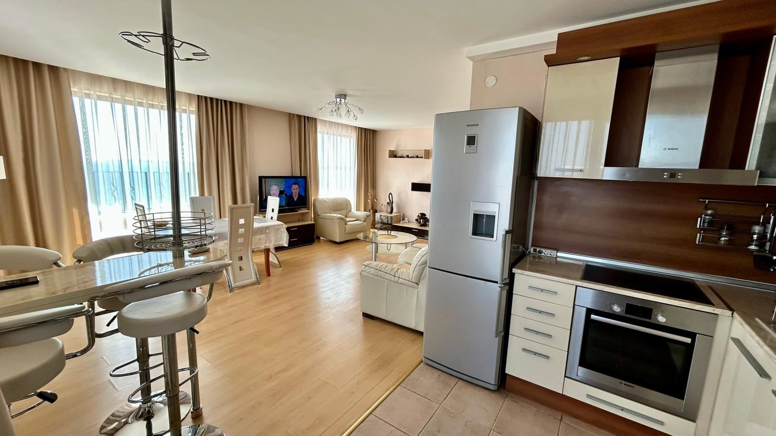Święty Włas – apartament z trzema sypialniami z bezpośrednim panoramicznym widokiem na morze w kompleksie przy samej plaży