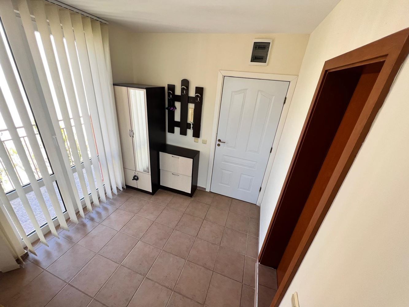 Przestronne i w pełni umeblowane studio w Słonecznym Brzegu – gotowe do zamieszkania lub inwestycji