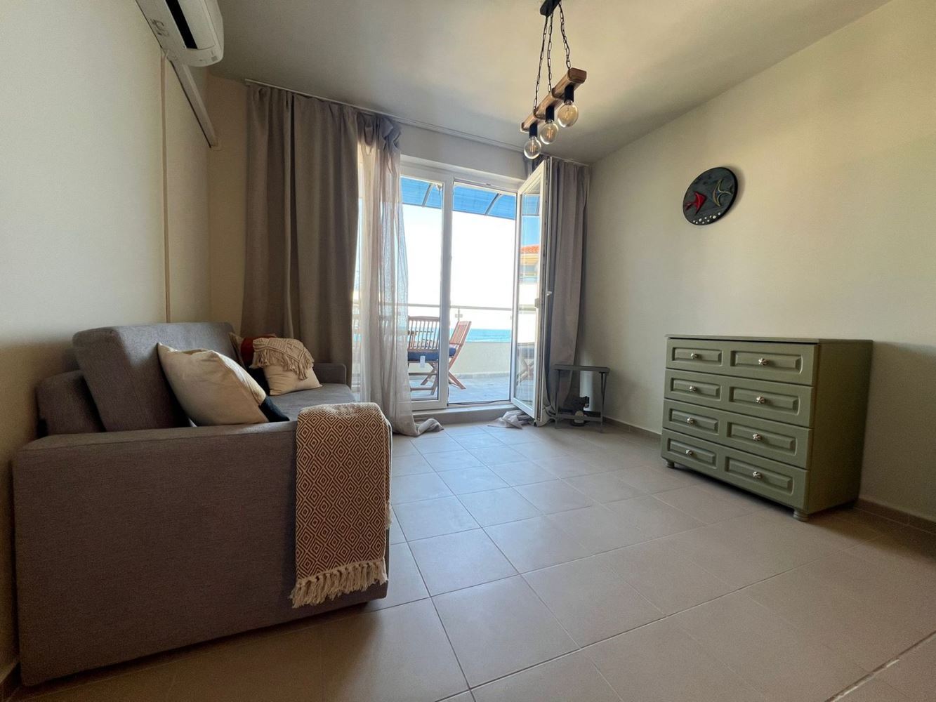 Sozopol – mieszkanie dwupokojowe w absolutnej pierwszej linii brzegowej przy plaży Harmani