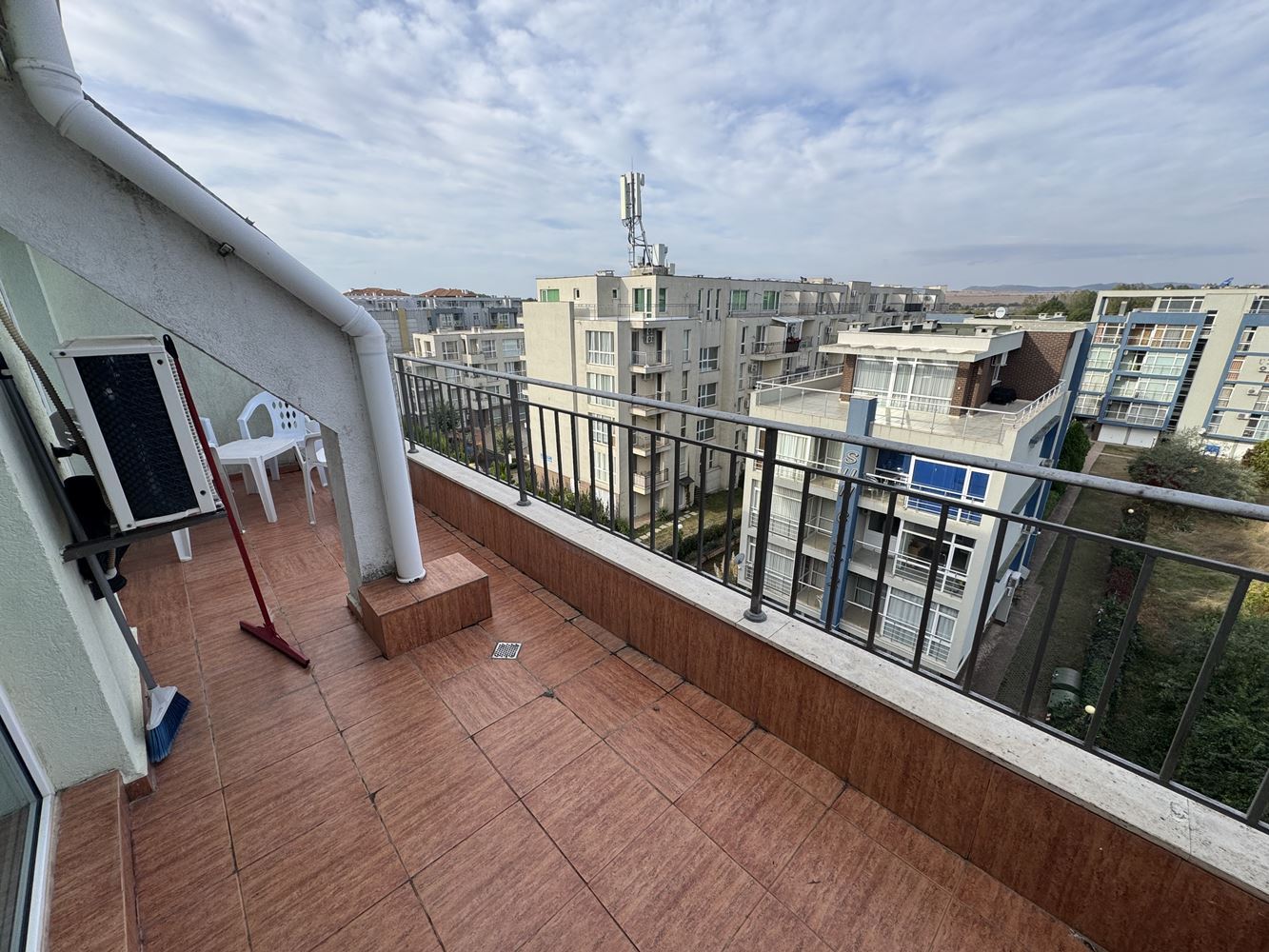 Apartament z jedną sypialnią i panoramicznym widokiem w sercu Słonecznego Brzegu