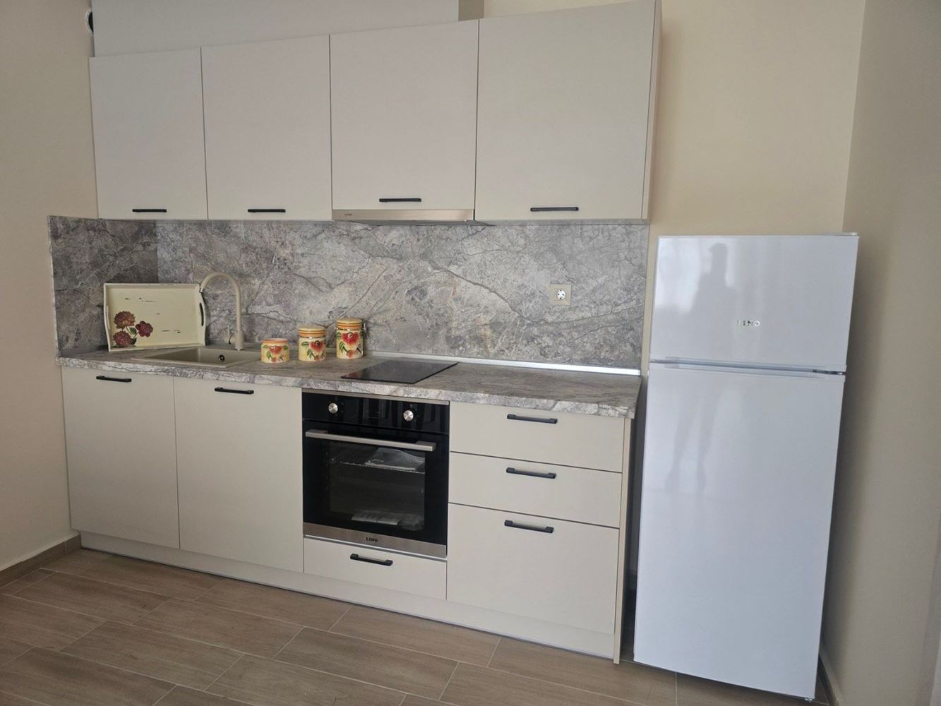 Nowy apartament z jedną sypialnią w Pomorie bez opłaty eksploatacyjnej – gotowy do zamieszkania