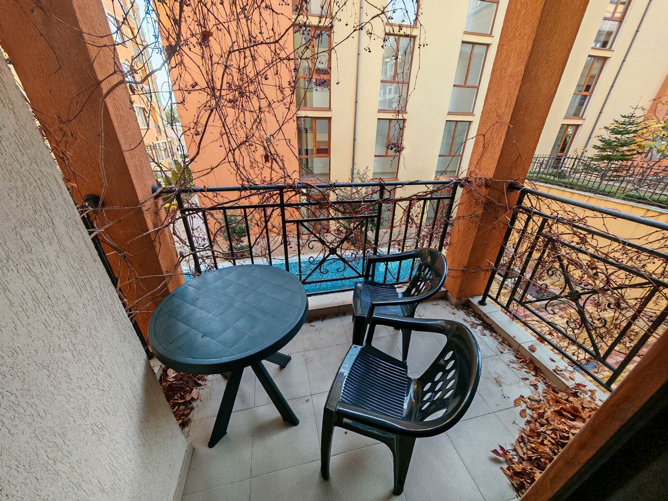 Apartament z dwiema sypialniami w Sveti Vlas z doskonałymi udogodnieniami w zamkniętym kompleksie