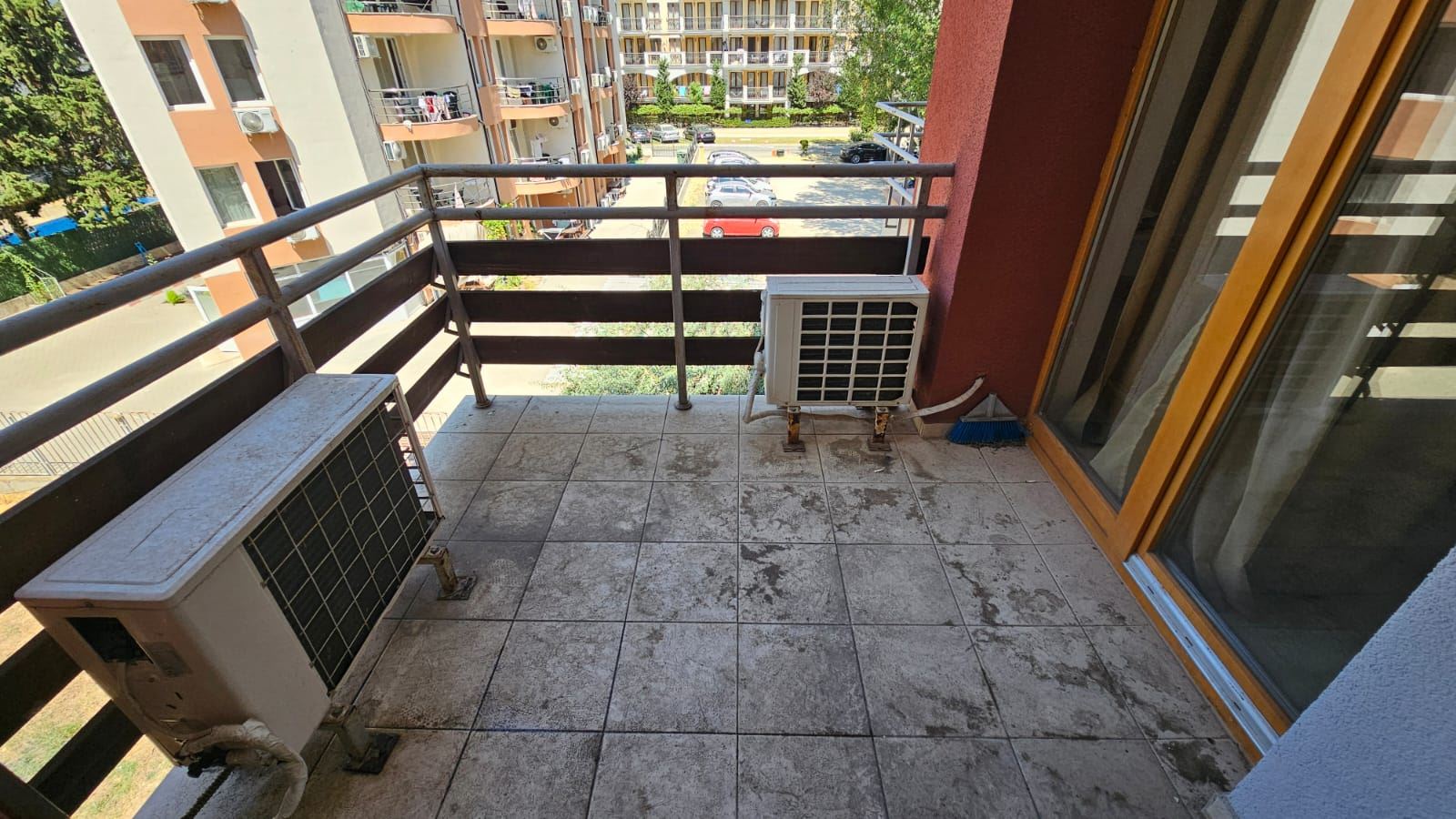Apartament z dwiema sypialniami bez opłaty za utrzymanie, tuż obok supermarketu