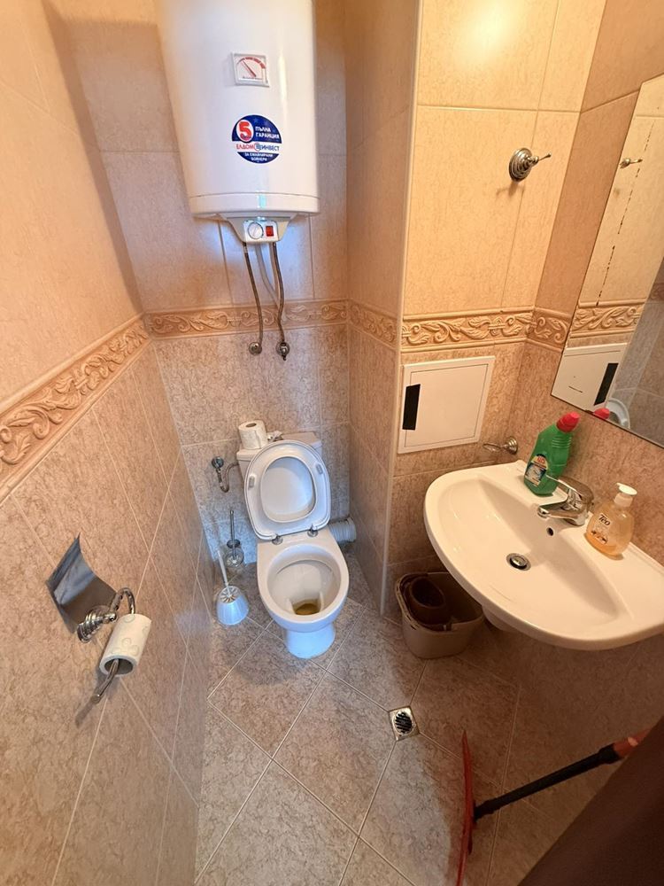 Apartament z dwiema sypialniami na pierwszej linii morza w Sveti Vlas – komfort, przestrzeń i wyjątkowy widok na morze