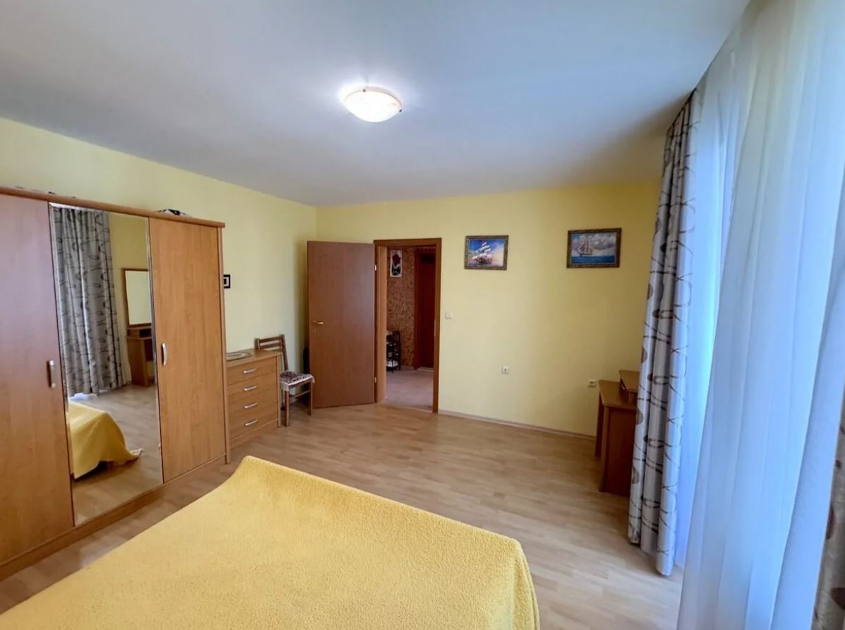 Piękny apartament w pierwszej linii brzegowej w prestiżowym kompleksie w pobliżu Elenite i Świętego Własu